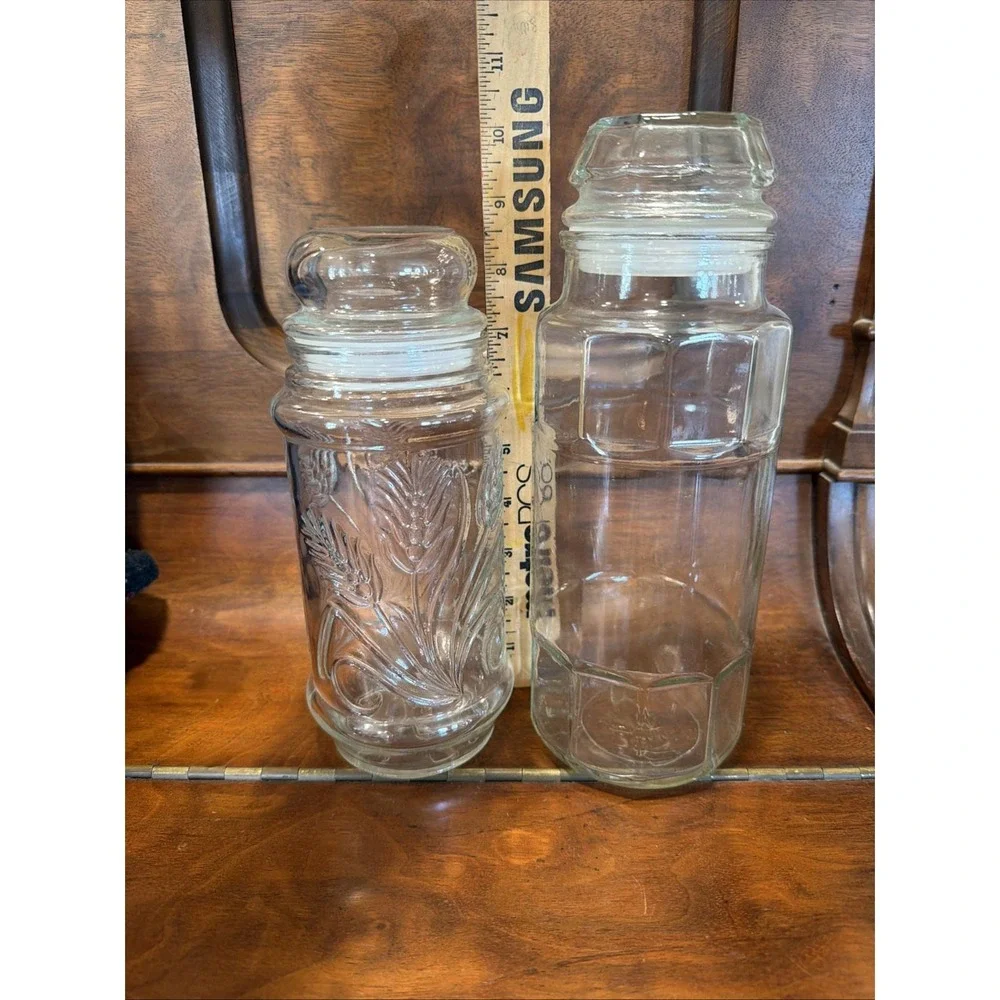 2 Vintage Planters Peanuts Glass Jars 1978 & 1982 With Glass Lids 81/2